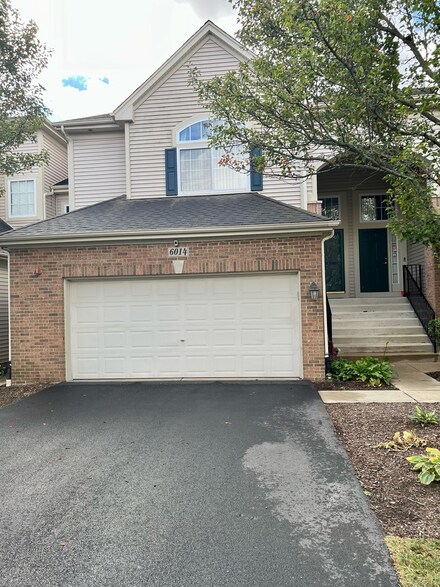 6014 Canterbury Ln Unit 123, Hoffman Estates, IL 60192