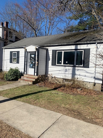 177 Perham St, West Roxbury, MA 02132