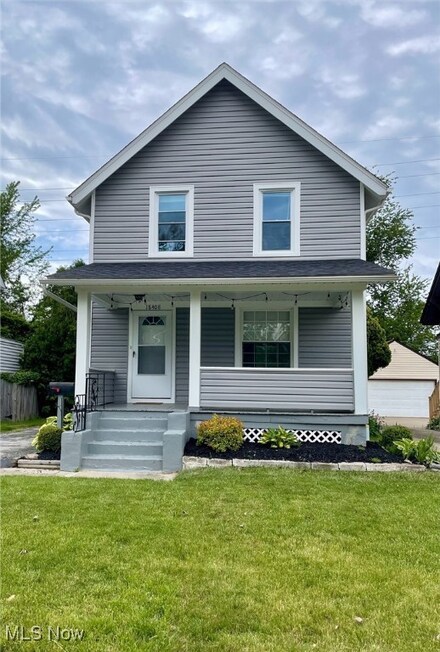 18408 Sloane Ave, Lakewood, OH 44107