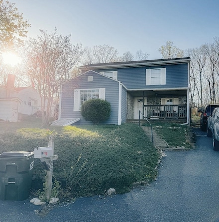29 Orchard Rd, Staunton, VA 24401