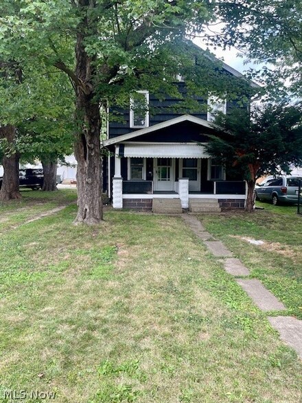 1229 Shadyside Ave SW, Canton, OH 44710
