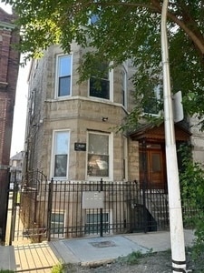 2224 S Sacramento Ave Unit 2, Chicago, IL 60623