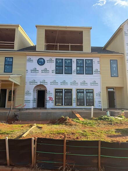 70 Vesper Grand Ave, Greensboro, GA 30642