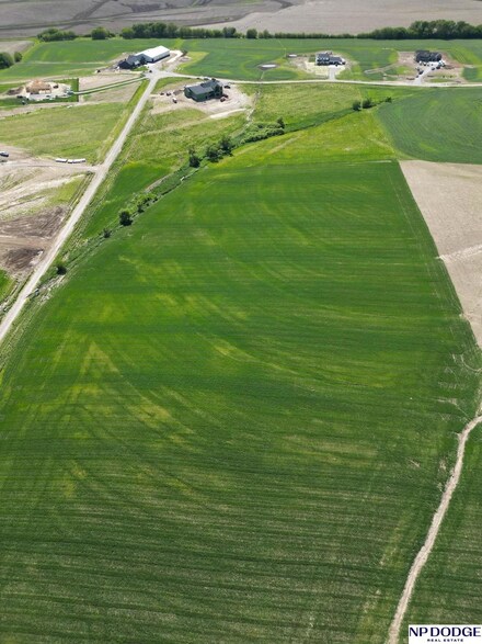 844 Freedom Ridge Rd, Yutan, NE 68073