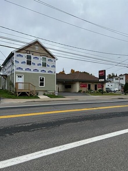 184-186 E Main St, Chateaugay, NY 12920