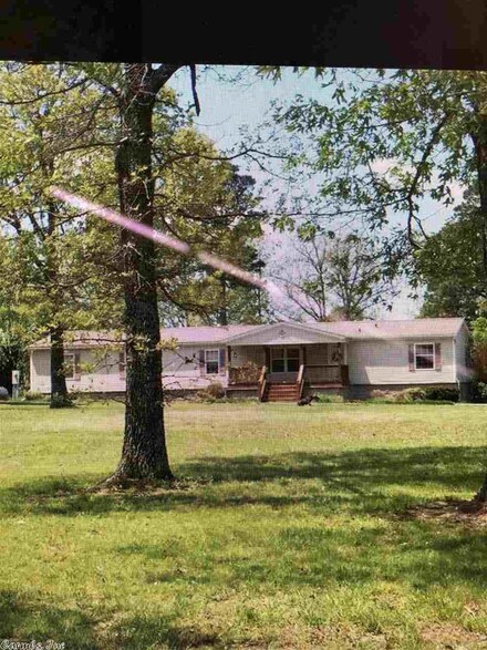 2381 Harmony Hill Rd, Salem, AR 72576