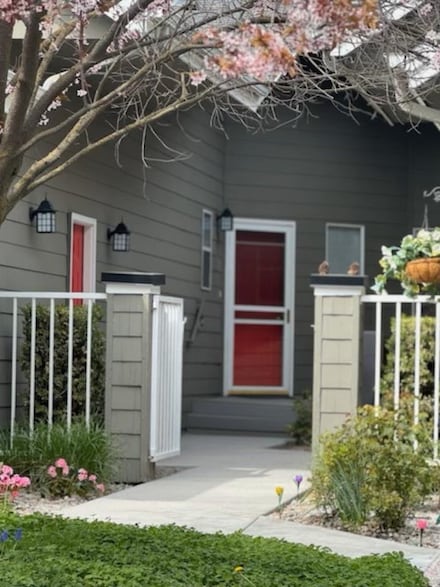 1113 E 16th Ave Unit 3, Spokane, WA 99203