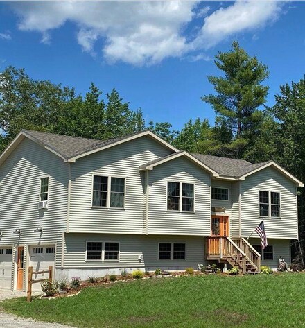 2 Partridge Run Dr, Winthrop, ME 04364