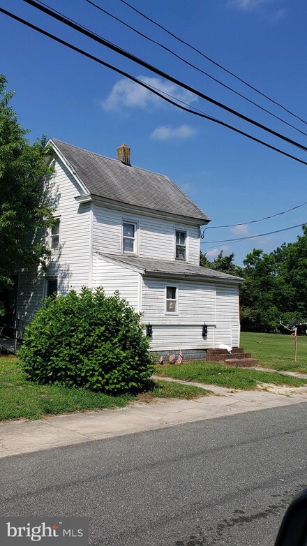 624 Cedar St, Pocomoke City, MD 21851