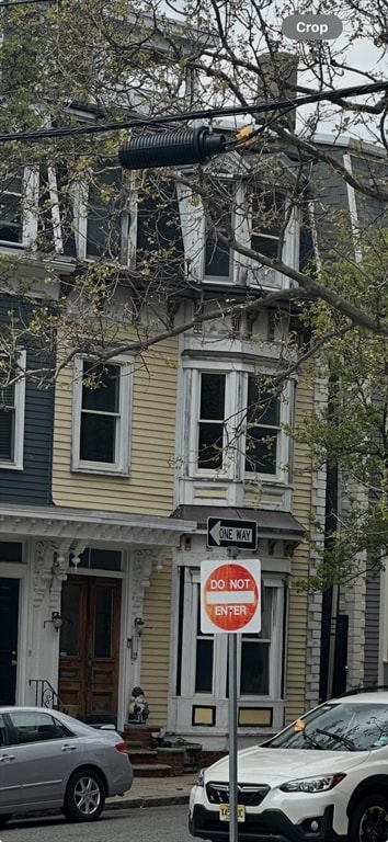 47 Old Harbor St, Boston, MA 02127