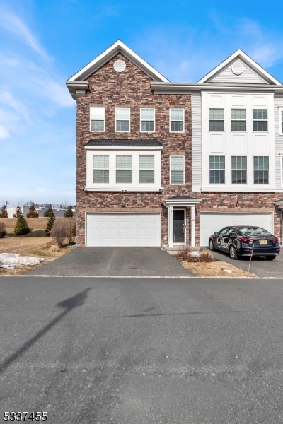 42 Colgate Dr, Morristown, NJ 07960