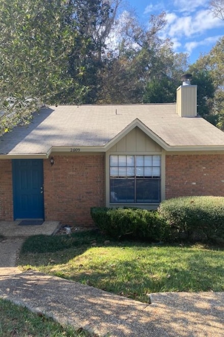 2009 Gardenbrook Ln, Tallahassee, FL 32301