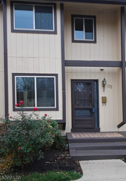 102 Chelsea Way, Bridgewater, NJ 08807