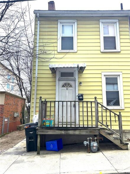 32 W Raspberry St, Bethlehem, PA 18018