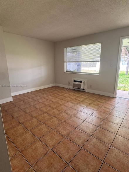 2222 Van Buren St Unit 19, Hollywood, FL 33020