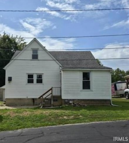 206 Schnell Ln, Jasper, IN 47546