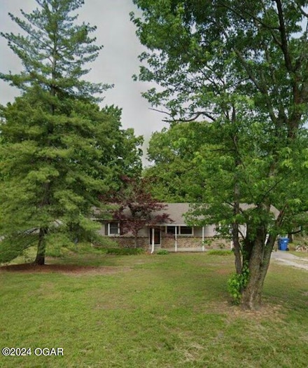 302 Lone Elm Dr, Carl Junction, MO 64834