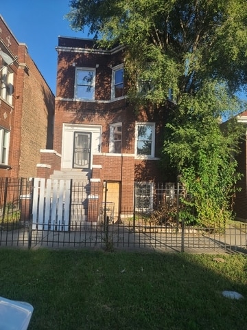 5419 S Hermitage Ave Unit 2, Chicago, IL 60609