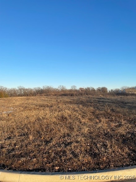 620 W 87th St S, Tulsa, OK 74132