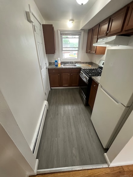 68 Warner St Unit B-2, Hamden, CT 06514