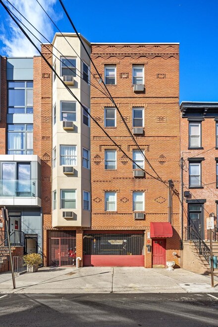 318 Park Ave Unit 5B, Hoboken, NJ 07030