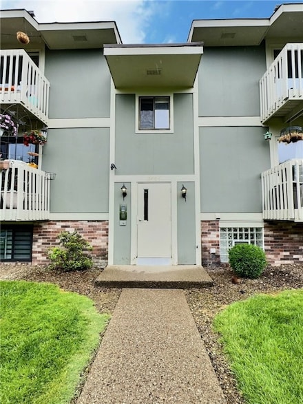2465 Brook Ledge Rd Unit 31A, Bridgeville, PA 15017