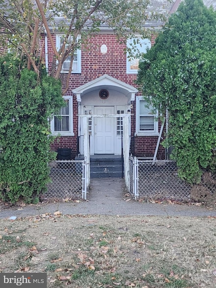 3055 Kearsarge Rd, Camden, NJ 08104