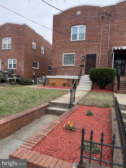 5409 E Capitol St SE, Washington, DC 20019