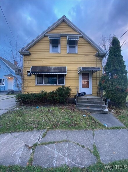 71 Grimes St, Buffalo, NY 14212