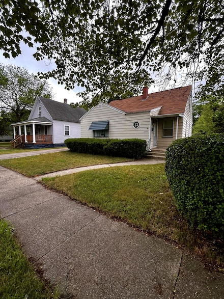 2205 7th St, Muskegon, MI 49444