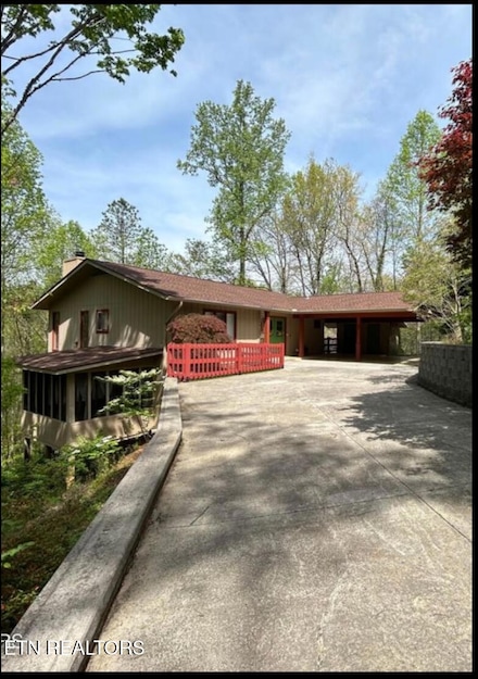 1713 Cardinal Dr, Gatlinburg, TN 37738