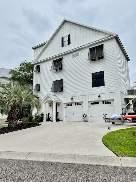 17 Carson Creek Dr, Murrells Inlet, SC 29576
