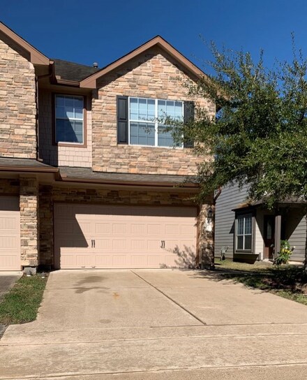 2711 Maybrook Hollow Ln, Houston, TX 77047