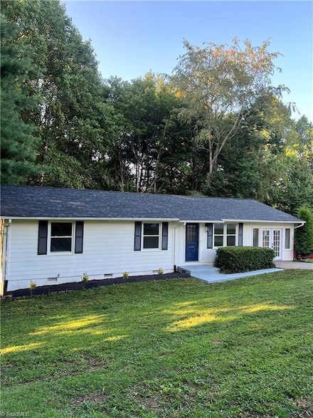 325 Cricket Ivy Ln, North Wilkesboro, NC 28659