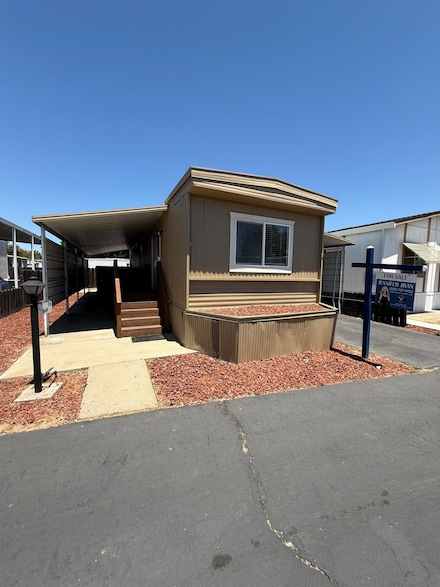 425 20th Century Blvd Unit C-18, Turlock, CA 95380