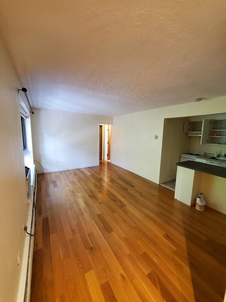 77 Trowbridge St Unit 22, Cambridge, MA 02138