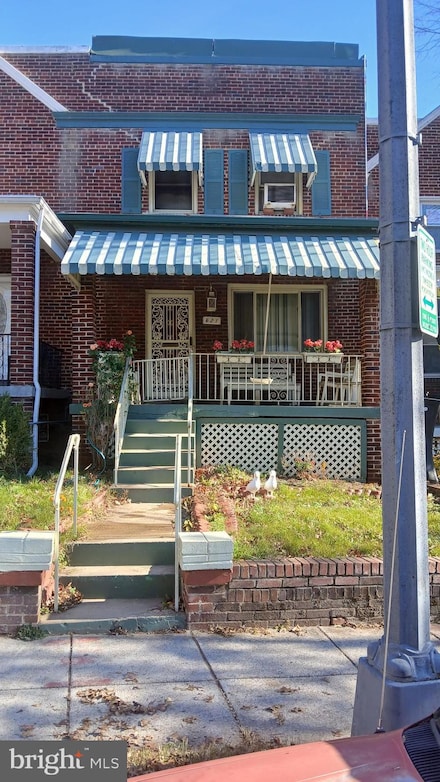 621 21st St NE, Washington, DC 20002