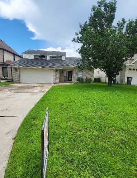 16430 Clear Water Cir, Montgomery, TX 77356