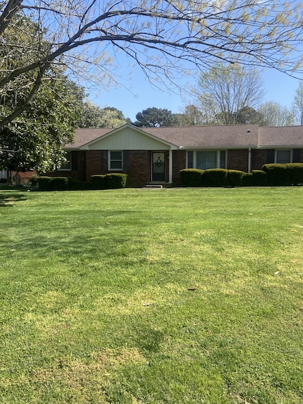 2169 Post Rd, Clarksville, TN 37043