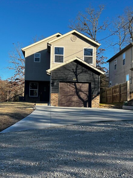 4001 Blackoak Ln, Merriam Woods, MO 65740