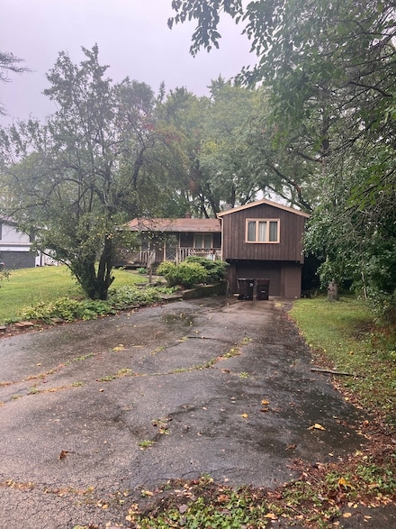 412 Meadow Ln, Lake Zurich, IL 60047