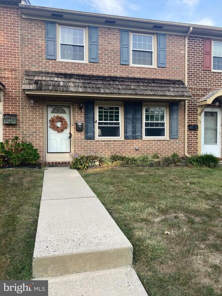 111 Stonegate Village, Quakertown, PA 18951