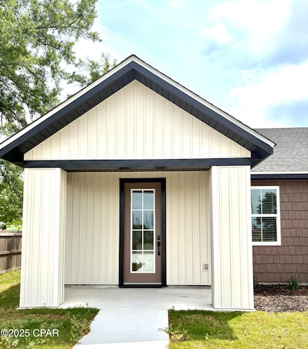 2332 E 19th Place Unit B, Panama City, FL 32405