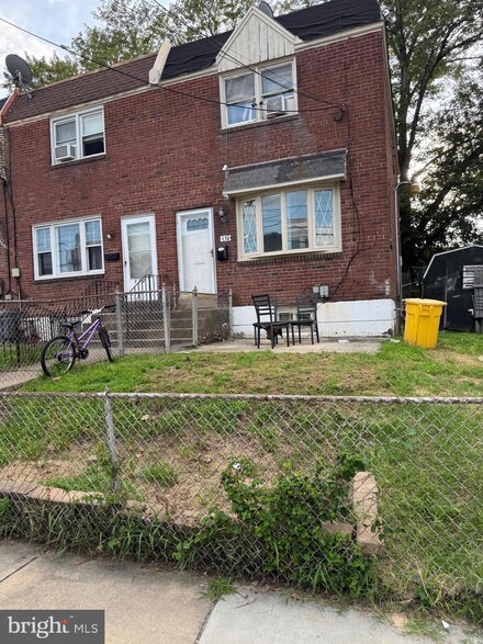 134 N 4th St, Darby, PA 19023