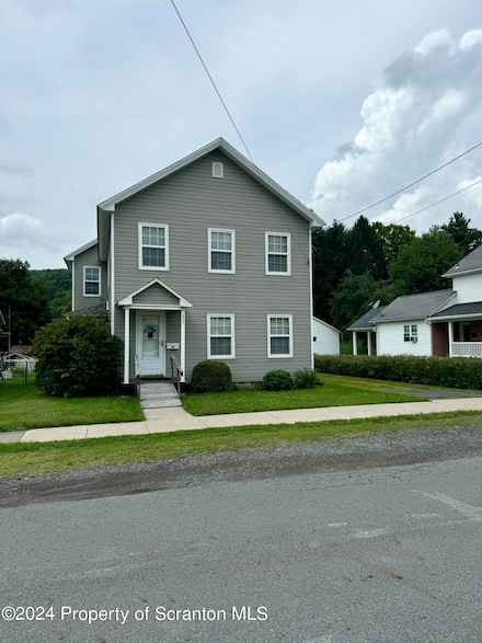 609 Lincoln Ave, Jermyn, PA 18433