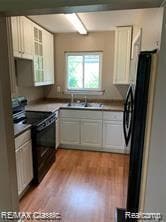300 Center St, Holly, MI 48442