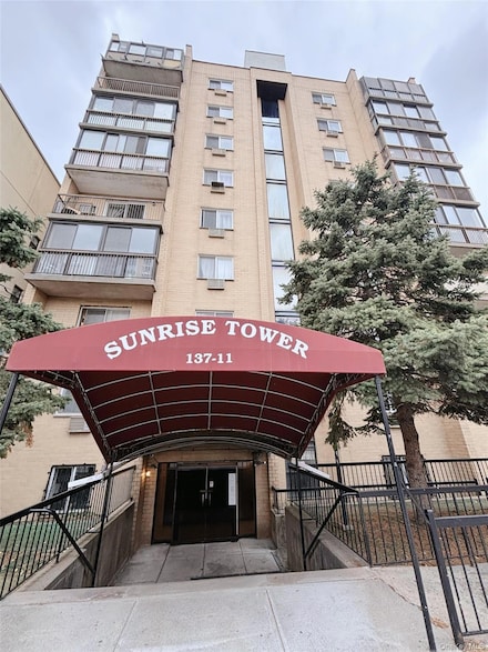 137-11 32nd Ave Unit 2N, Flushing, NY 11354