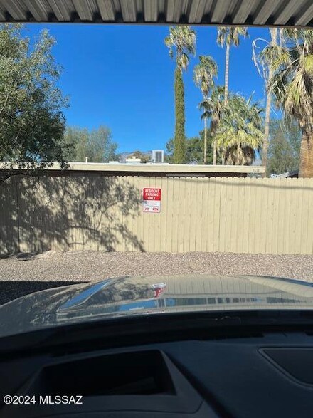 5610 E Glenn St, Tucson, AZ 85712