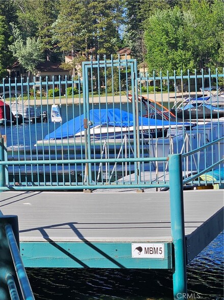 0 Mbm 5 Slip 3 Unit EV24104521, Lake Arrowhead, CA 92352