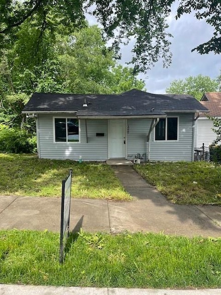 1220 Topping Ave, Kansas City, MO 64126